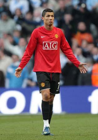 罗纳尔多是 罗纳尔多是