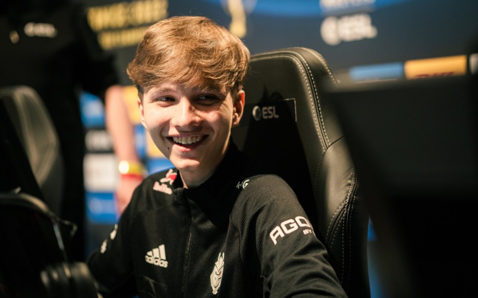 王楚钦展现 王楚钦展现